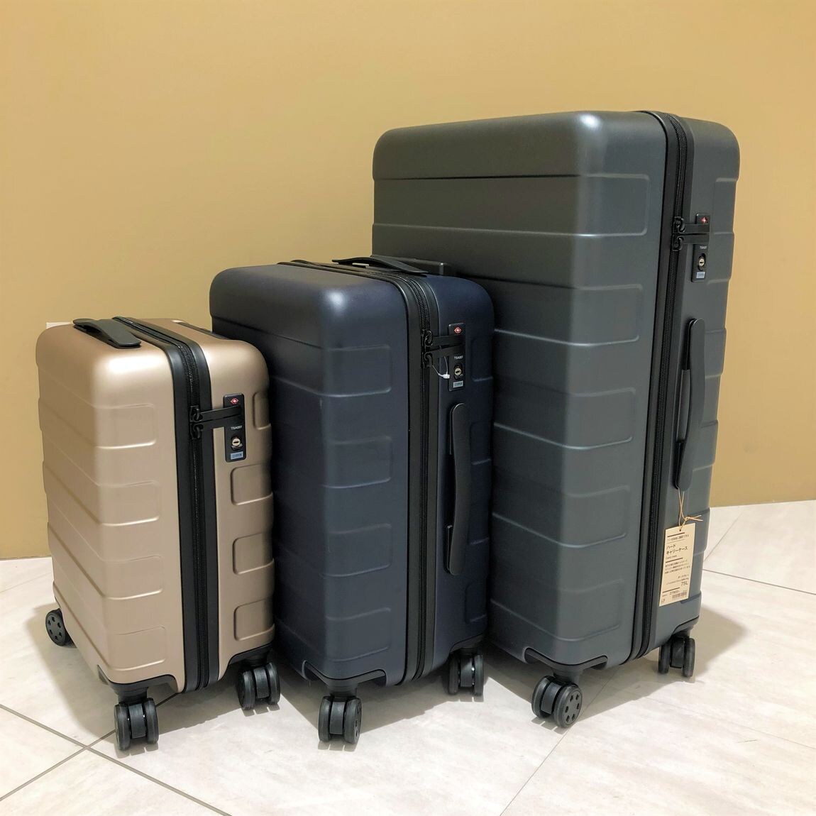 エキソアレ西神中央】ハードキャリーで出かけよう｜ 無印良品